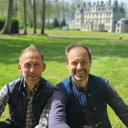 Les Ecuries Du Chateau De Brumare Brestot Екстериор снимка